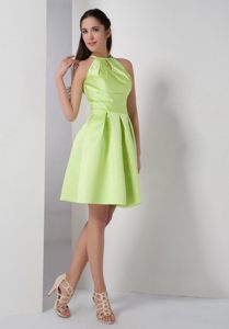 Yellow Green High-Neck Quince Dama Dress by Elastic Woven Satin