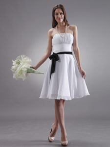 Flattering White Ruching Dresses For 15 Chiffon with Black Sash