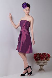 Discount Purple Taffeta Knee-length Ruched Strapless Dama Dress
