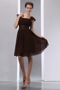 Brown Square A-line Chiffon Knee-length Dama Dress with Beading