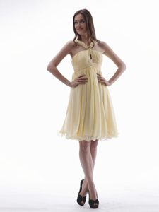V-neck Beading Key Hole Chiffon Yellow Short Dresses For Debutante Ball