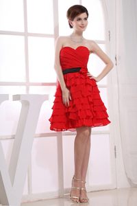 Sweetheart A-Line Ruffles Red Prom Gown Dress with Knee-length