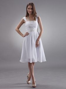 White Straps Knee-length Chiffon Customize Prom Dress With Appliques