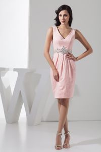 Beading Accent Waist Pink Prom Gown Dress with V-neck in New York