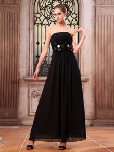 Ankle-length Black Prom Dress Strapless Hand Made Flowers for Vitoria