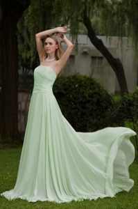 Apple Green Strapless Chiffon Prom Court Dresses with Court Train