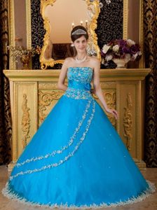 Graceful and Girly Blue Sweet Sixteen Dresses Beading and Appliques