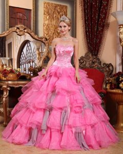 Sweetheart Beaded Ruched Quinceanera Gowns with Layers Organza