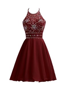 Stylish Halter Top Sleeveless Chiffon Knee Length Zipper Dress for Prom in Burgundy for with Beading