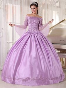 Appliqued Lavender Off Shoulder Quinces Dresses with Long Sleeves