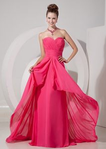 Sweetheart Brush Train Ruched Chiffon Prom Dresses in Coral Red