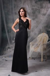 Trendy Prom Evening Dress V-neck with the Back out Floor-length