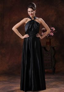 Popular Carapicuiba Sleeveless Ruching Prom Formal Dress Floor-length