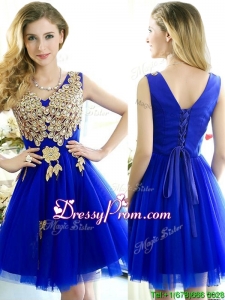 Modest V Neck Short Prom Dress with Rhinestone and Appliques