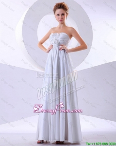 2016 Elegant Hand Made Flowers Empire Prom Dresses in White
