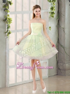 Custom Made A Line Strapless Tulle Dama Dresses with Belt