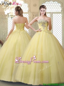 2016 Romantic Strapless Prom Dresses with Appliques and Beading for Fall