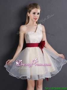 Exquisite One Shoulder Dama Dress with Handcrafted Flower and Lace