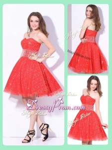 2016 Luxurious Sweetheart Beading Prom Dress in Red for Fall