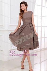 Simple A-line Scoop Prom Dress with Short Sleeves Knee-length