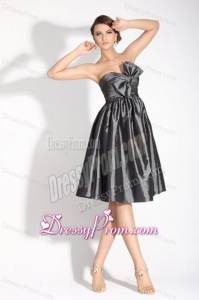 Grey Sweetheart Knee-length Prom Dress with Bowknot