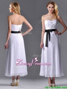 2016 Popular Tea Length White Dama Dress with Appliques and Belt