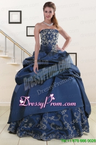 2015 Traditional Embroidery and Beaded Quinceanera Dresses in Navy Blue