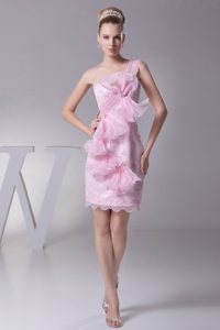 Bowknot and Ruffles Decorated Prom Gown with Lace Hemline