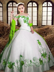 Adorable Floor Length Lace Up Sweet 16 Quinceanera Dress White for Military Ball and Sweet 16 and Quinceanera with Embroidery
