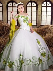 Extravagant White Ball Gowns Taffeta Sweetheart Sleeveless Embroidery Floor Length Lace Up Sweet 16 Dresses