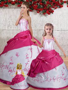 Sleeveless Embroidery and Pick Ups Lace Up Quince Ball Gowns