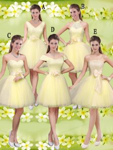 Delicate Knee Length A-line Sleeveless Light Yellow Quinceanera Court Dresses Lace Up