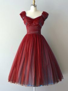 Knee Length Rust Red Quinceanera Court of Honor Dress Chiffon Cap Sleeves Ruching