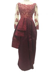 Dynamic Scalloped Long Sleeves Floor Length Lace and Appliques Burgundy Taffeta
