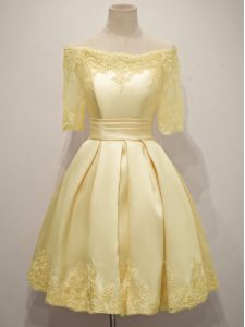 New Style Knee Length Yellow Vestidos de Damas Off The Shoulder Half Sleeves Lace Up