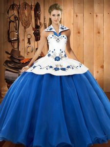 High End Sleeveless Satin and Tulle Floor Length Lace Up Sweet 16 Dress in Blue And White with Embroidery