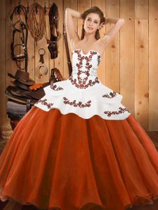 Sleeveless Tulle Floor Length Lace Up Quinceanera Dresses in Rust Red with Embroidery