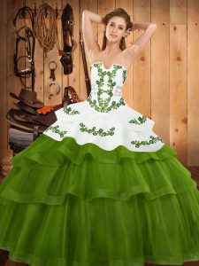 Tulle Sleeveless 15 Quinceanera Dress Sweep Train and Embroidery and Ruffled Layers