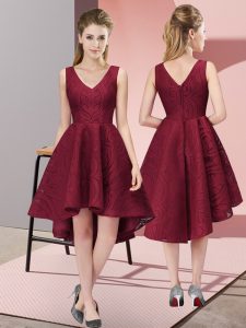Extravagant Burgundy Lace Zipper Court Dresses for Sweet 16 Sleeveless High Low Lace