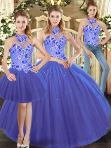 Top Selling Halter Top Sleeveless Lace Up Embroidery Quinceanera Dress in Blue