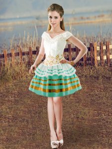 Lovely White Taffeta Lace Up V-neck Sleeveless Knee Length Homecoming Dress Beading