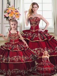 Discount Wine Red Lace Up Sweetheart Embroidery and Ruffled Layers Vestidos de Quinceanera Satin and Organza Sleeveless