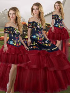 Off The Shoulder Sleeveless Brush Train Lace Up Quinceanera Dress Wine Red Tulle