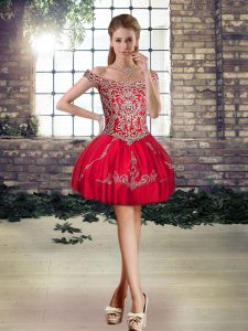 Red Tulle Lace Up Off The Shoulder Sleeveless Mini Length Prom Evening Gown Beading and Appliques