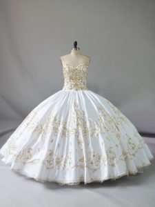 White Sweetheart Lace Up Embroidery Sweet 16 Quinceanera Dress Sleeveless