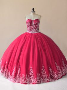 Sleeveless Floor Length Embroidery Lace Up Sweet 16 Dress with Red