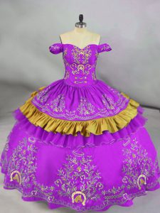 Sleeveless Satin Floor Length Lace Up Quince Ball Gowns in Purple with Embroidery