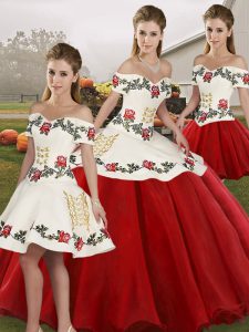 White And Red Sleeveless Embroidery Floor Length Sweet 16 Dresses