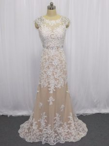 Gorgeous Champagne Column/Sheath Beading and Appliques Prom Dresses Backless Lace Cap Sleeves