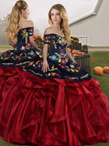 Vintage Red And Black Lace Up Off The Shoulder Embroidery and Ruffles Quince Ball Gowns Organza Sleeveless